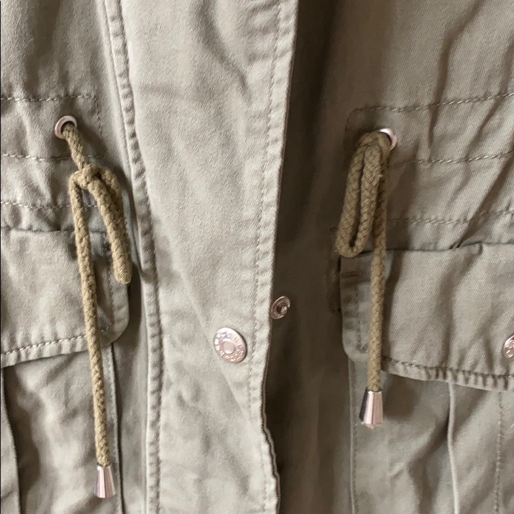 Green utility jacket - Picture 2 of 4